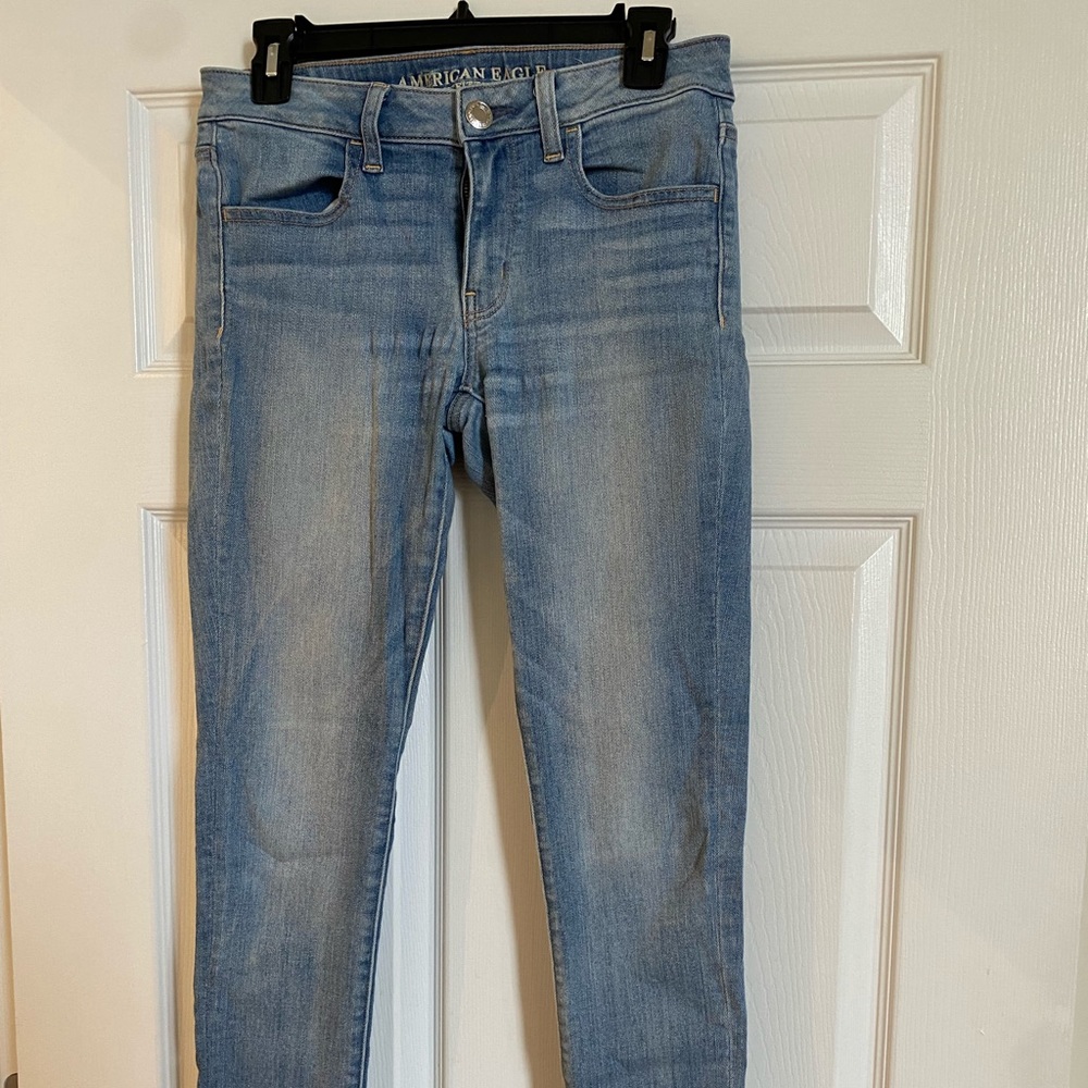 Blue jeans, super stretch, American eagle, size 6